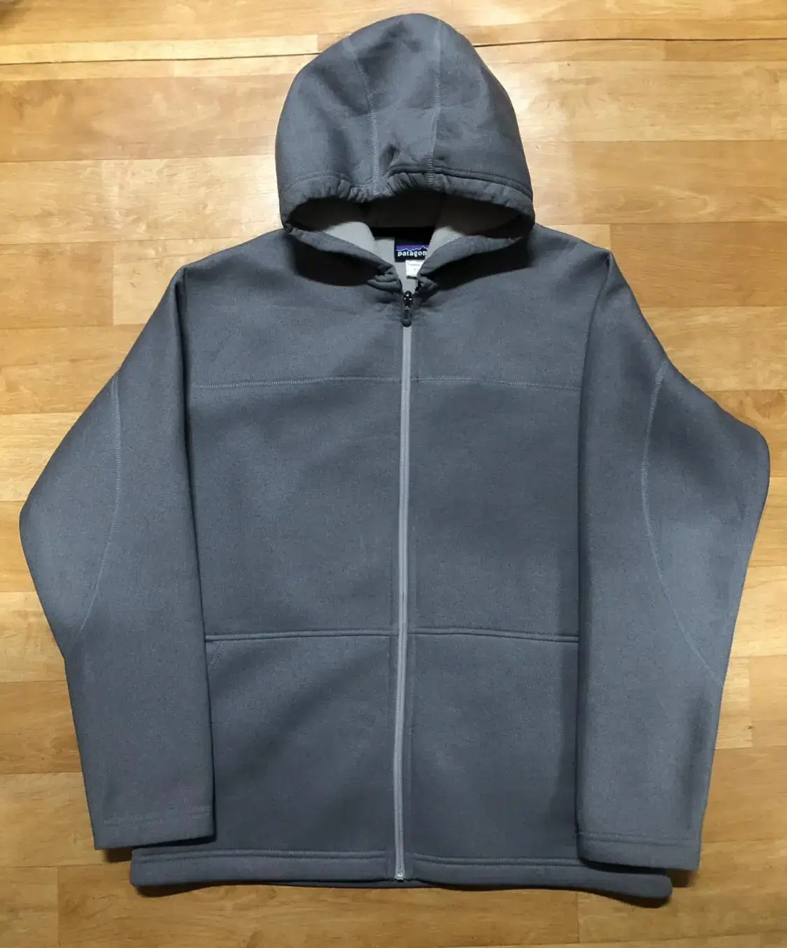 Patagonia Neoprene HoodieZipped up (polyester)Size L