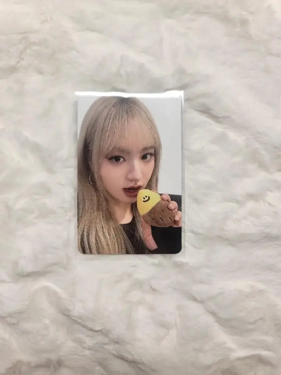 I ive liz winter treats photocard to sell!