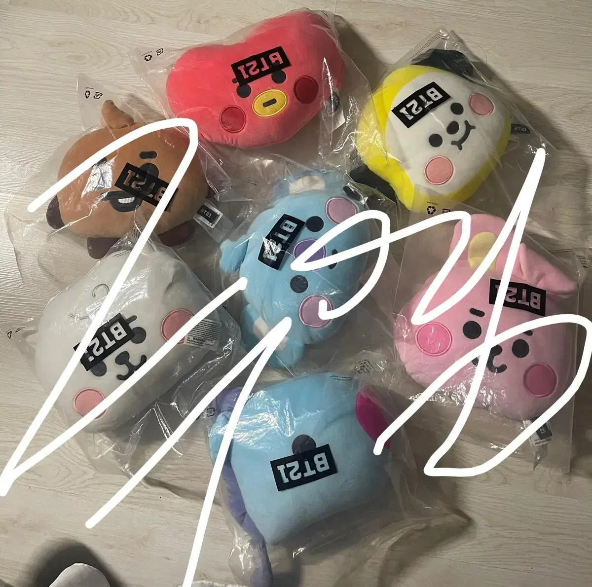 BT21 Baby Face Cushion (p2The cheekiness is a bonus!)