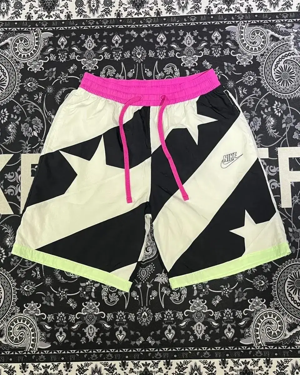 Nike Windbreaker Short Pants