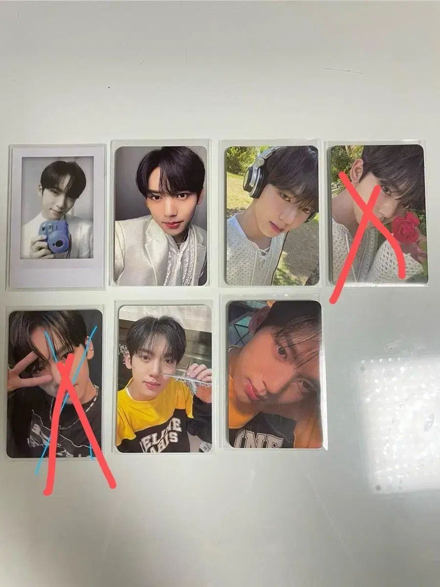 Anyone want to take all the han yujin photocards for 20,000 won?