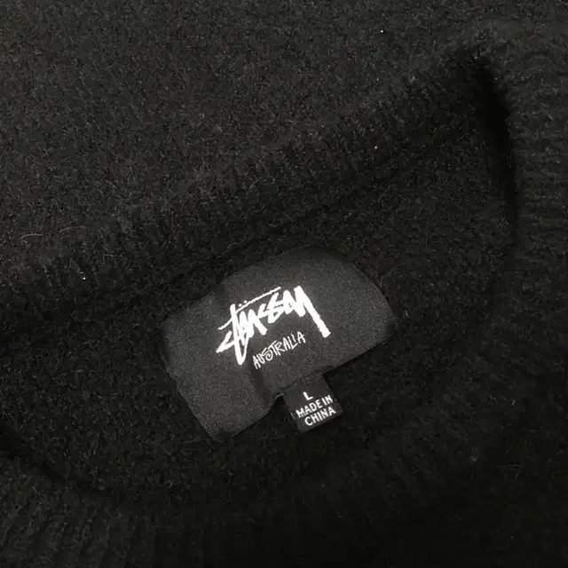 [L] stussy 스투시 그래피티 니트