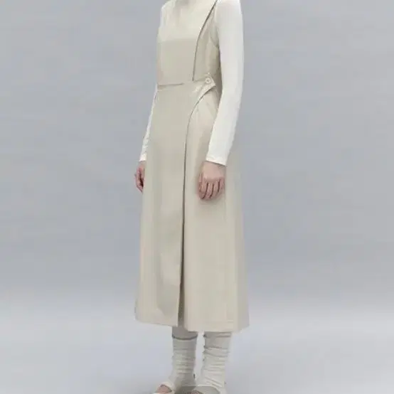 아우브아워 wrap button dress (dove beige)