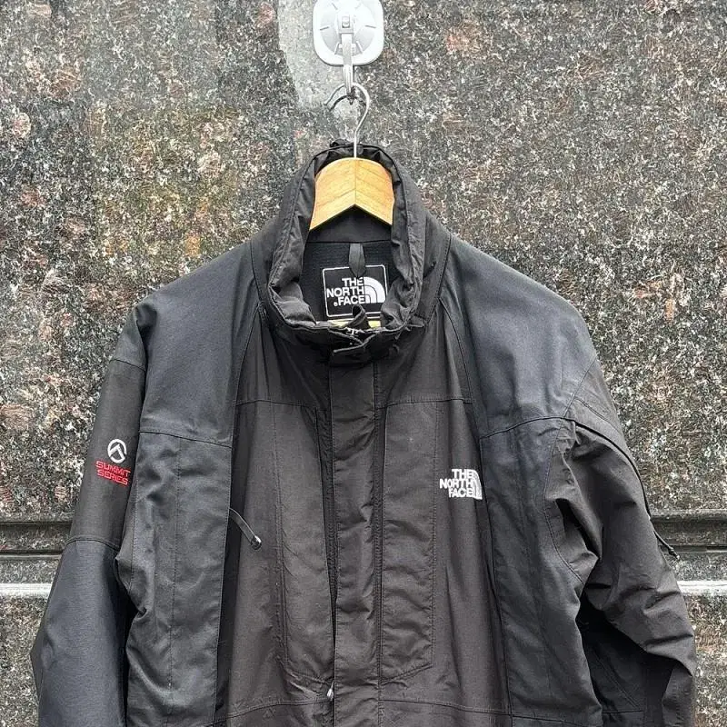 the northface 노스페이스 블랙 고어텍스 서밋시리즈