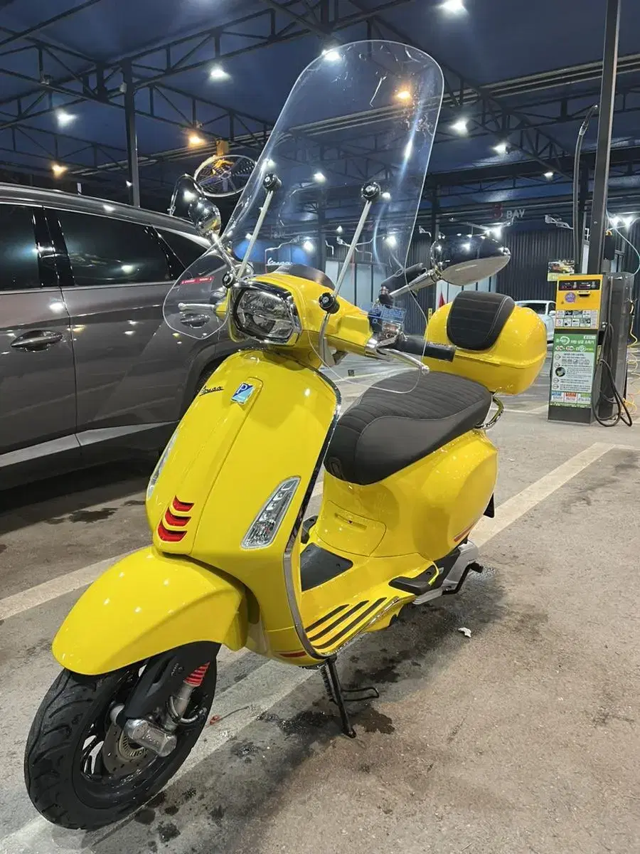 22년식 베스파 스프린트s 125cc