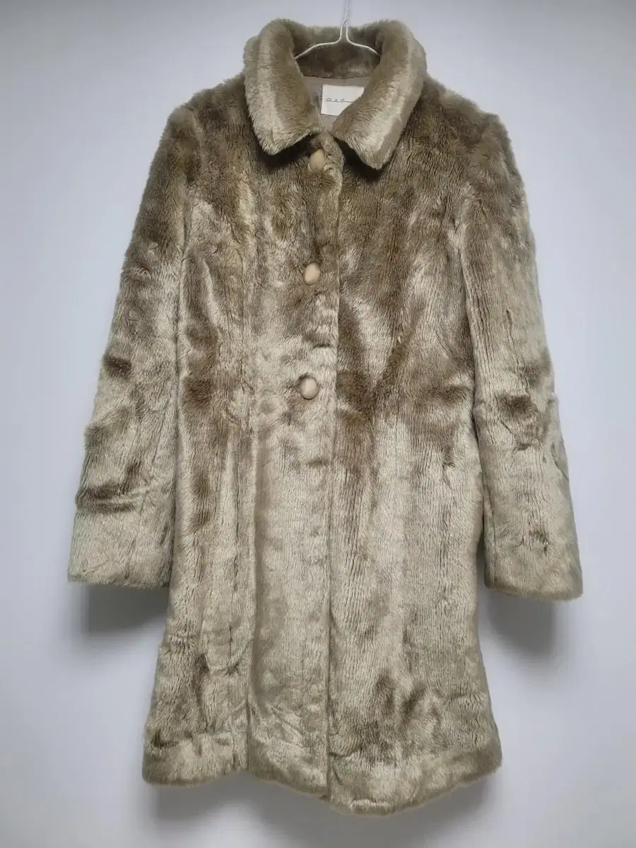 EcoPearl Coat