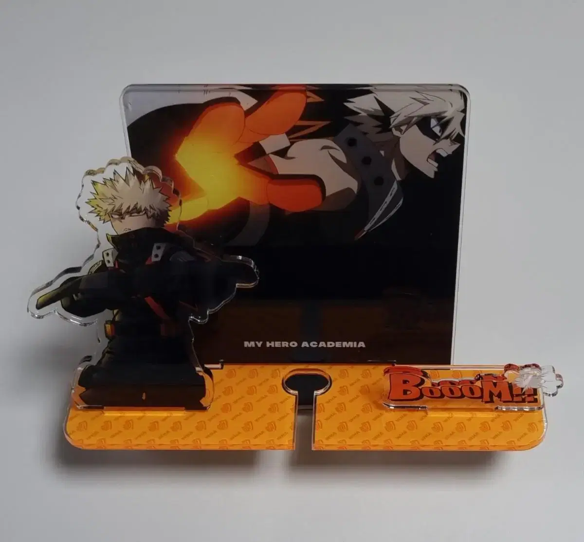 Nahia.Hiroaka.Bakugo.phone.holder.acrylic.stand.for.sale.