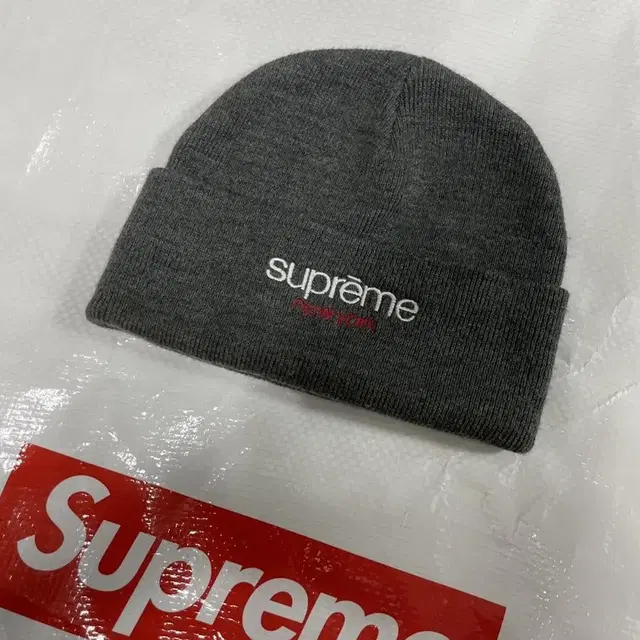 suprem grey 비니