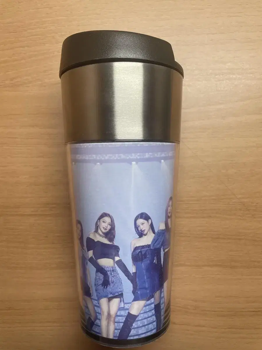 Unofficial goods) Fromis 9 Tumblr