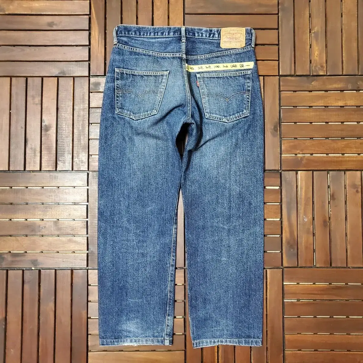 90s Levis 505 (33 inch) made in USA