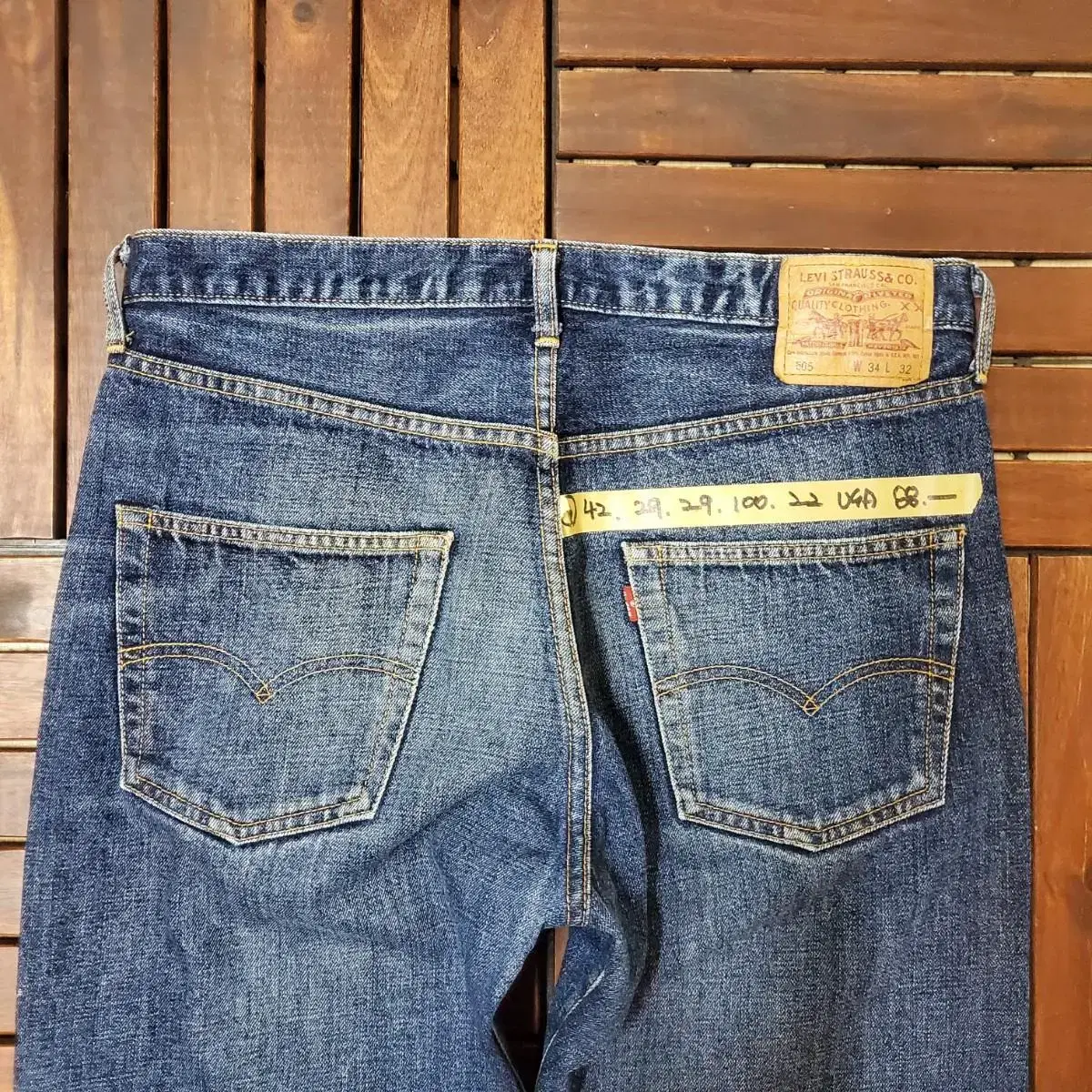 90s Levis 505 (33 inch) made in USA