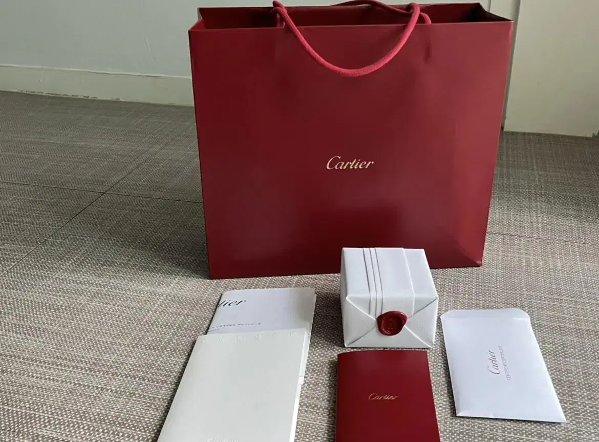 Cartier Love Ring sealed Full Box