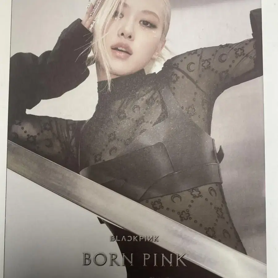 블랙핑크 BORN PINK 개봉 앨범 팔아요