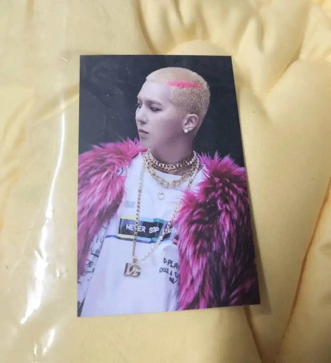 Song Minho BagPhotocard + winner sign Double-sided official goods