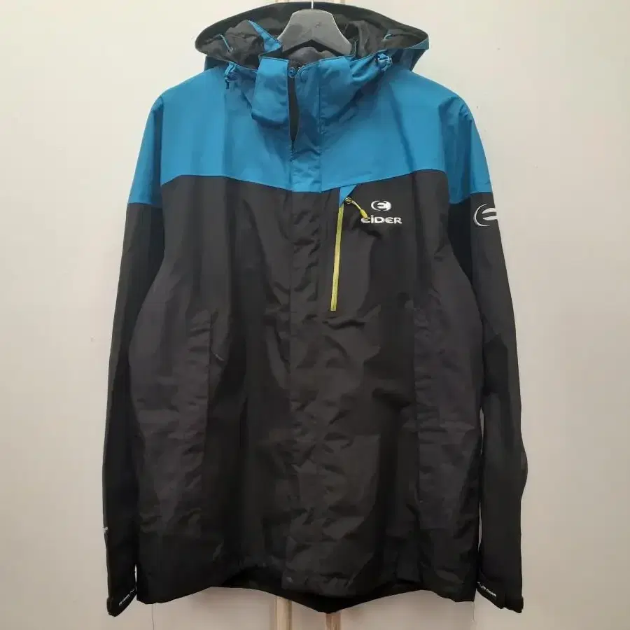 2 아이더(EiDER) DEFENDER 바람막이 XL(105)