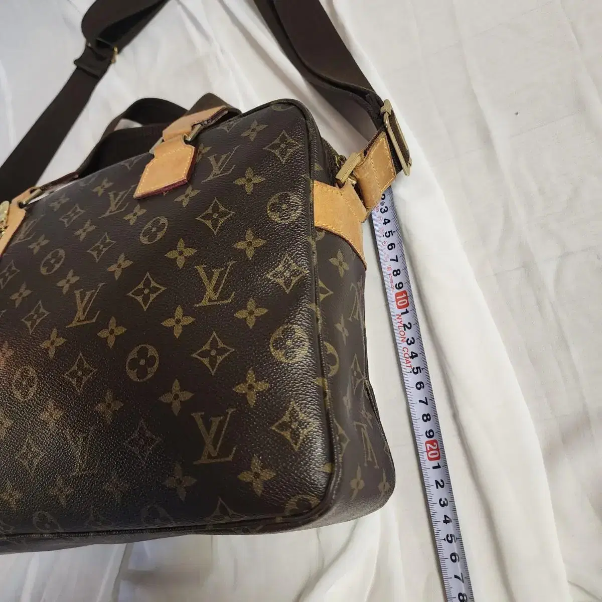 루이비통 LOUIS VUITTON 메신저백