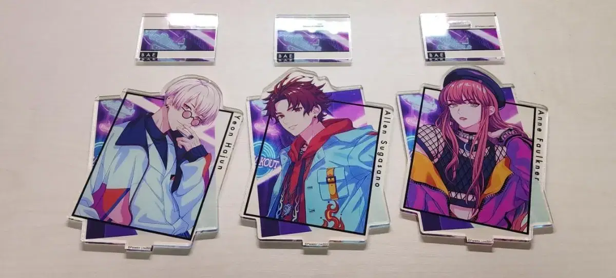 BAE Roture Acrylic Stand