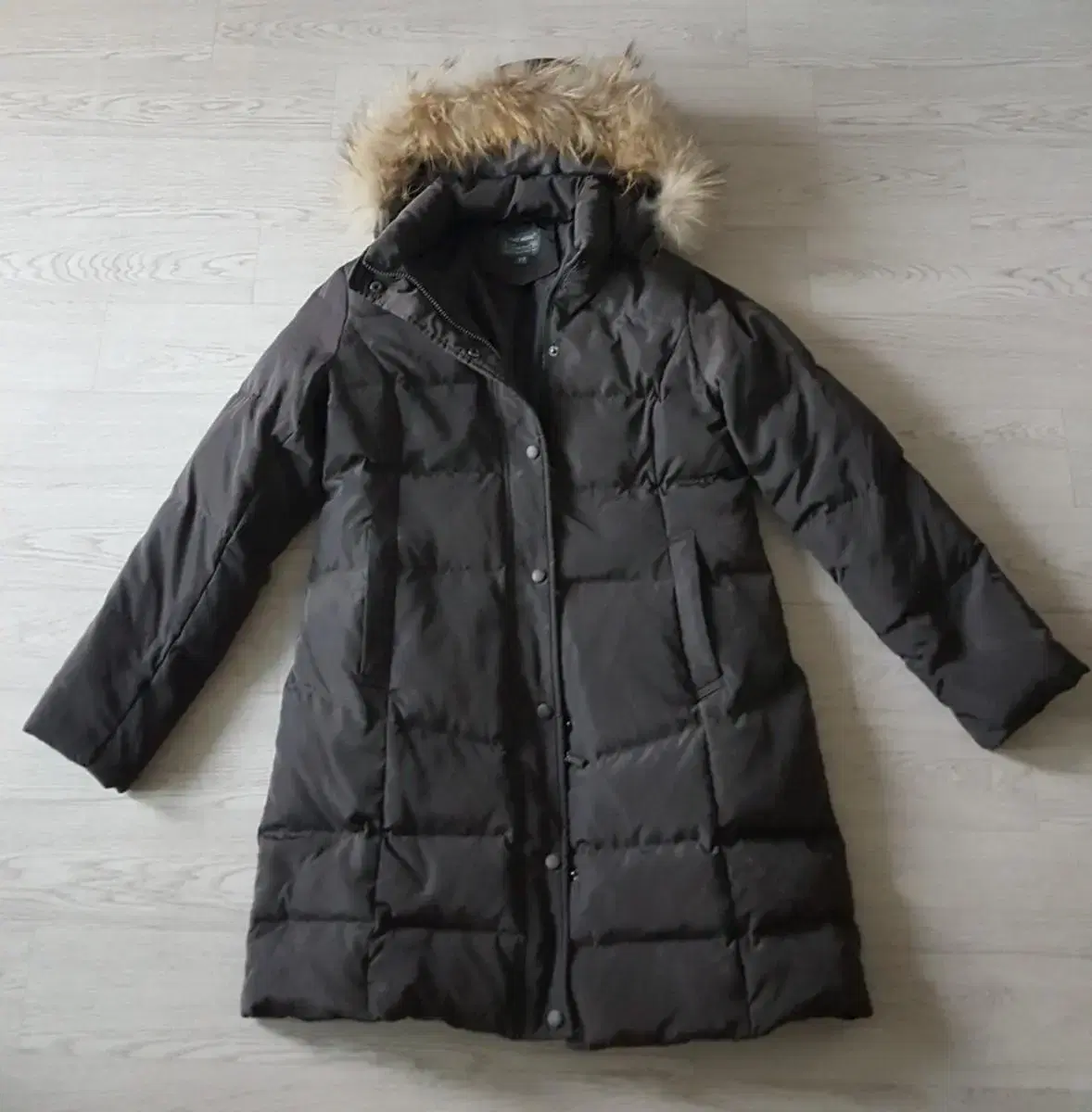 I sell down-filled duck down jacket size 77 for 20,000 won.