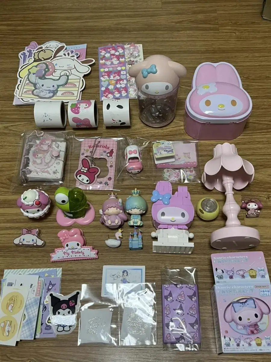 My Melody + Cinnamoroll and other Sanrio toys