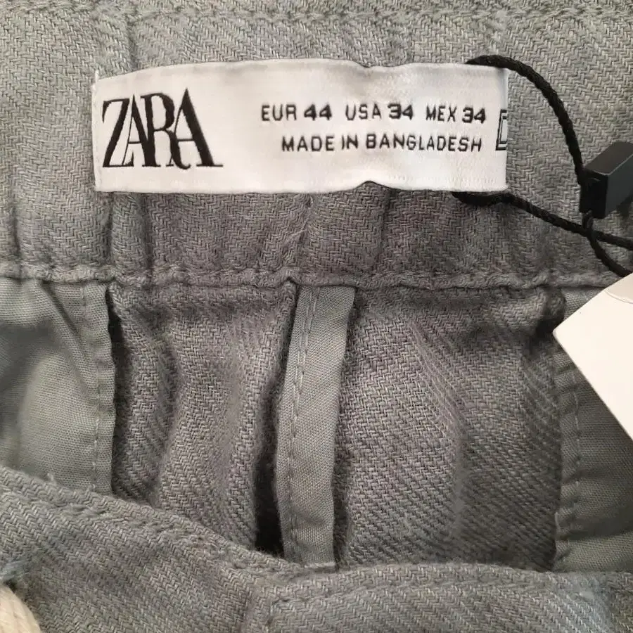 2 (택O) 자라(ZARA) 바지 28~29(EUR-44 USA-44)