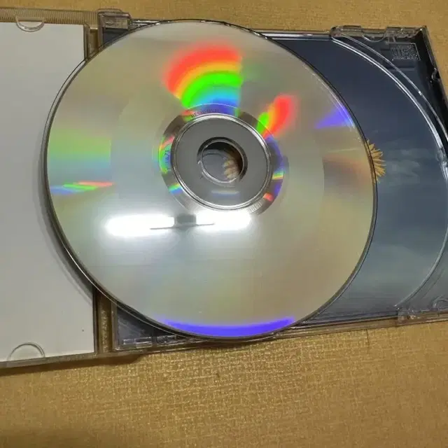 치열 CD 판매합니다.