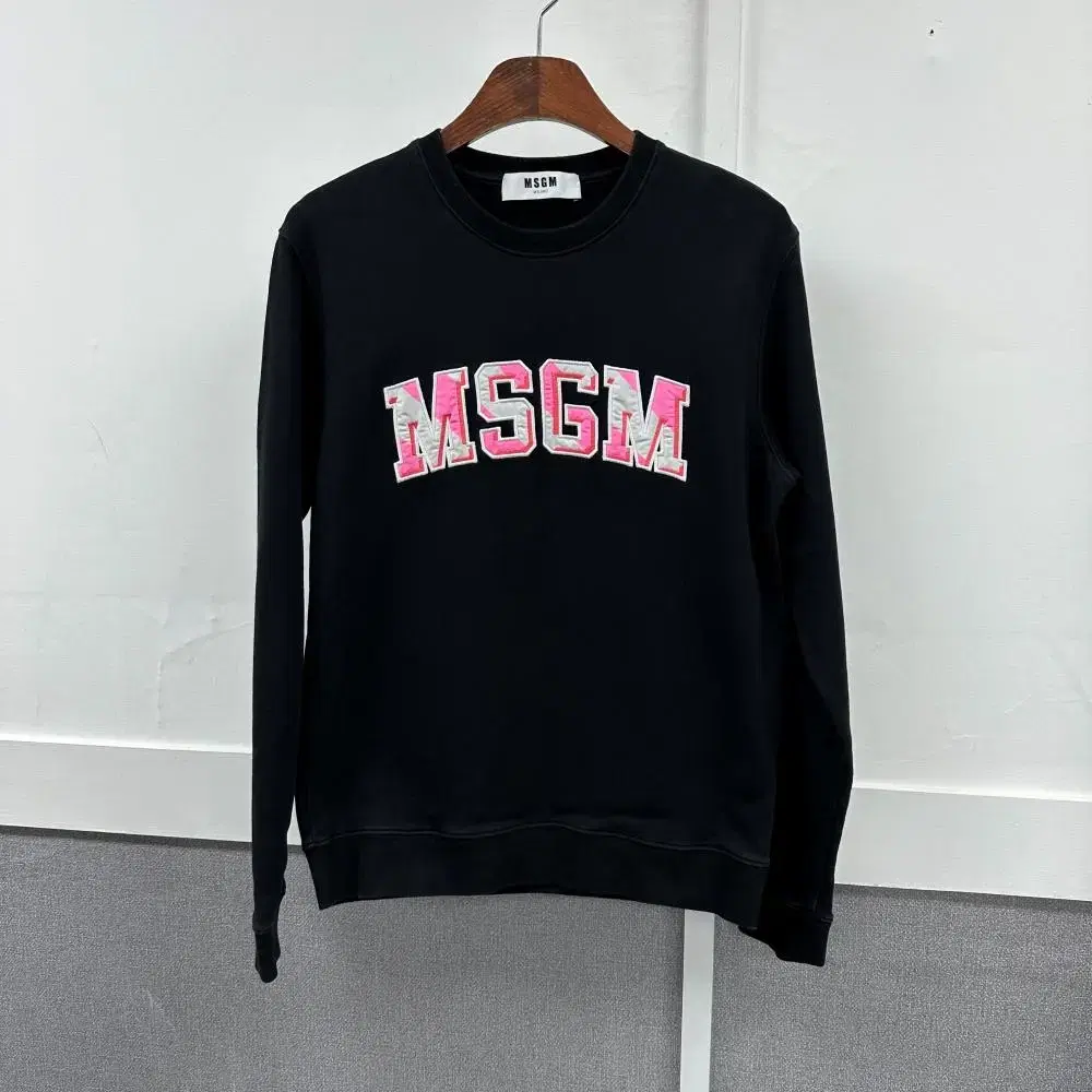 MSGM 엠에스지엠 루즈핏 로고 맨투맨 티셔츠 S사이즈 s142