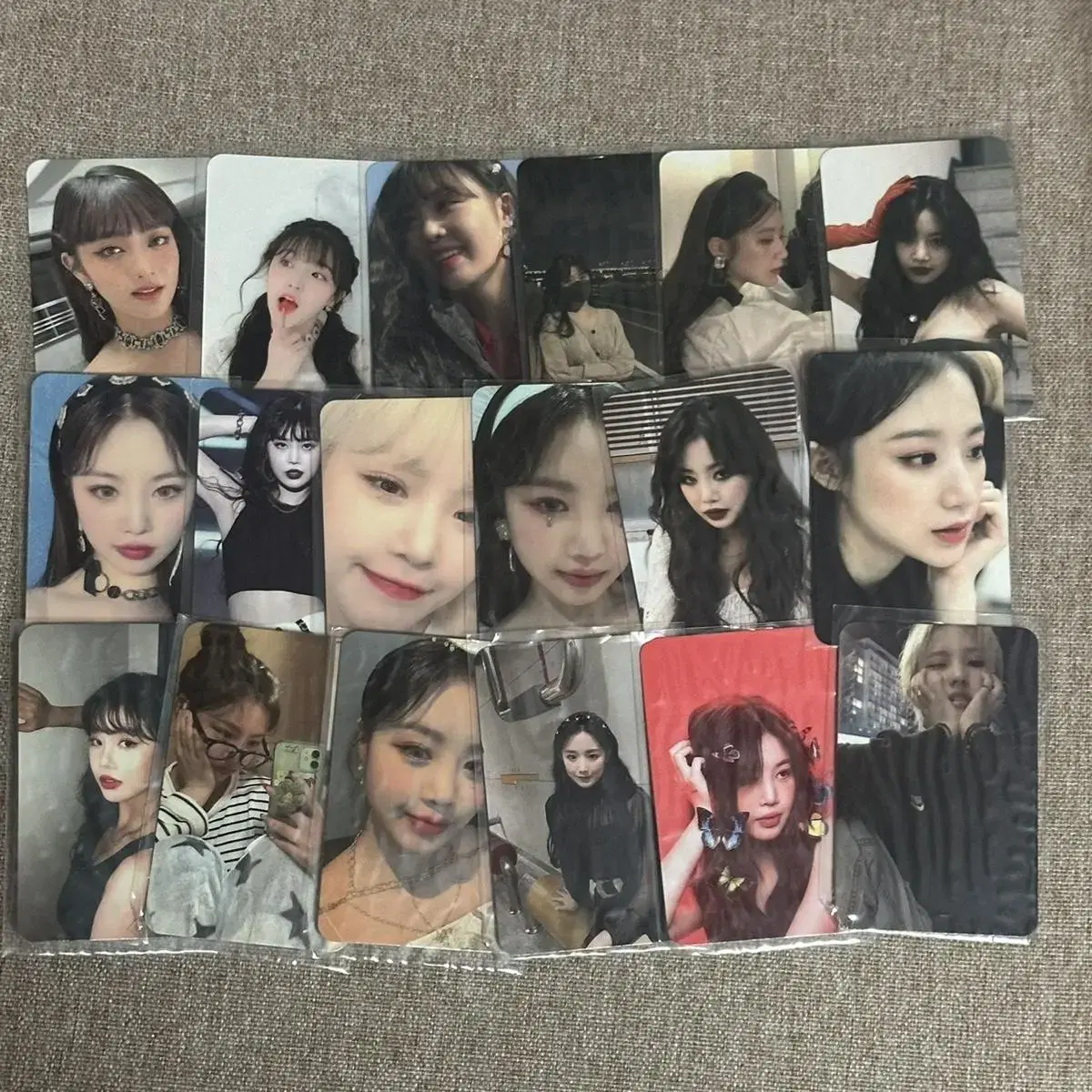 SEO Soojin unofficial goods sell (includes about 5 tamemes)