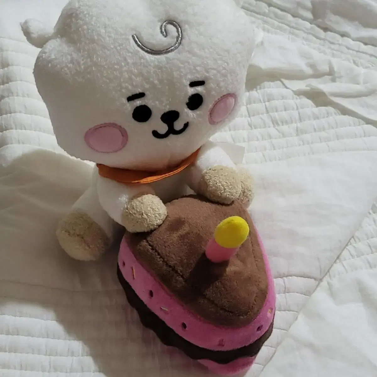 BTS BT21 RJ 생일 축하 인형