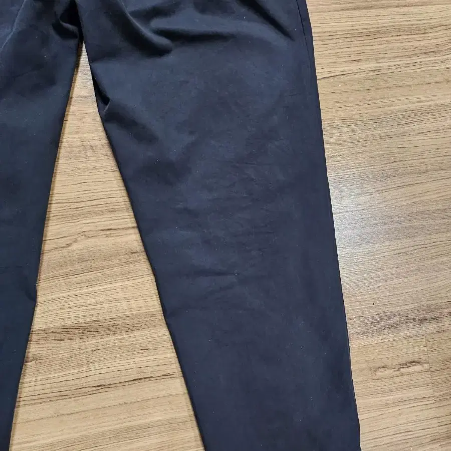 노운 wide tapered chino pants 블랙 1사이즈팝니다