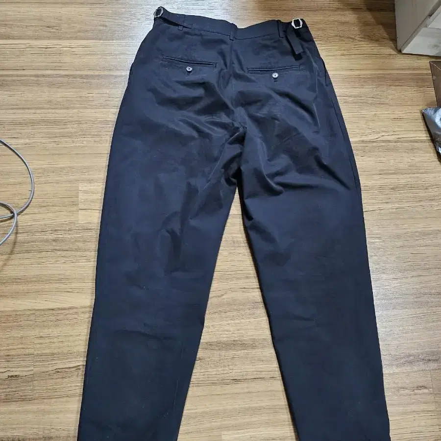 노운 wide tapered chino pants 블랙 1사이즈팝니다