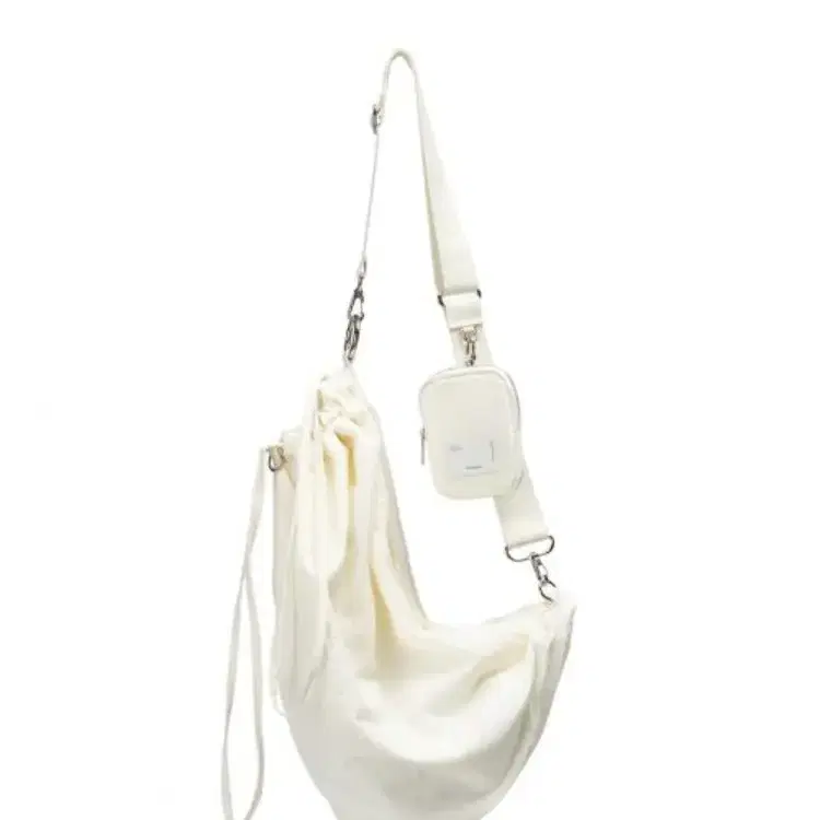 페넥 가방 sling bag white