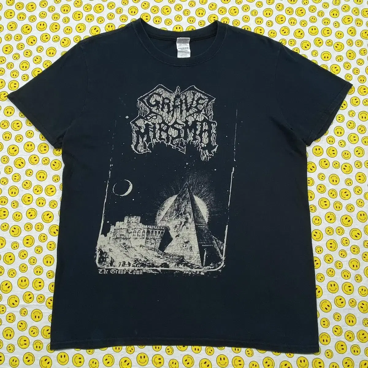 American Vintage Rock Band Grave Miasma Rock T-Shirt