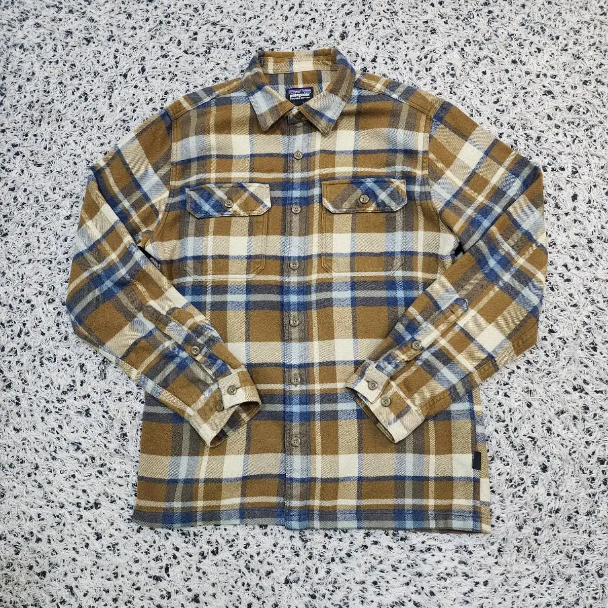 [M] Patagonia Flannel Check Shirt (766)