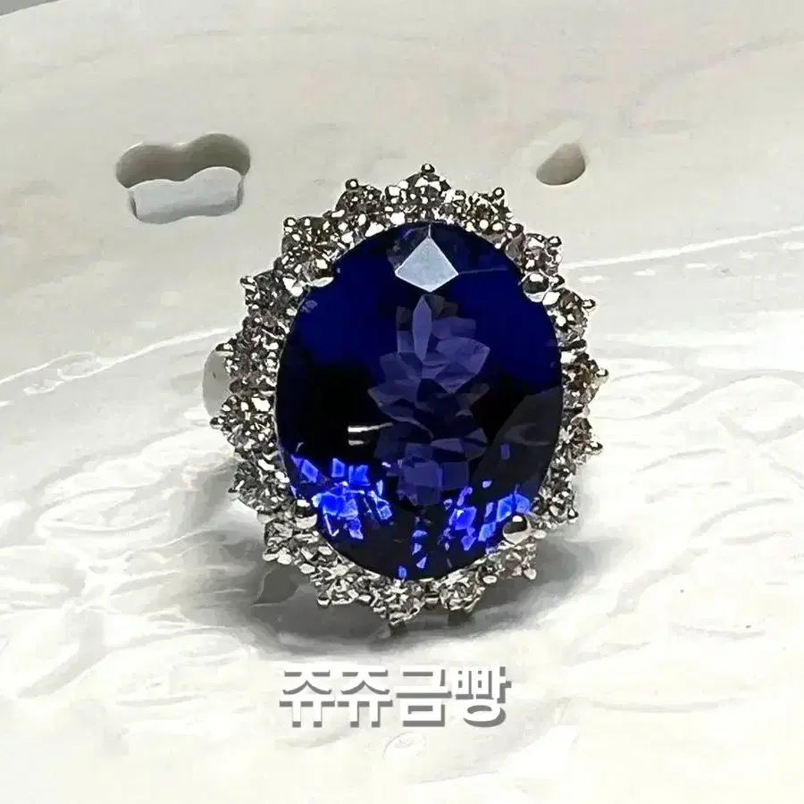 {쥬쥬금빵} 탄자나이트 15.12ct 천연 다이아 18k 골드 금 반지