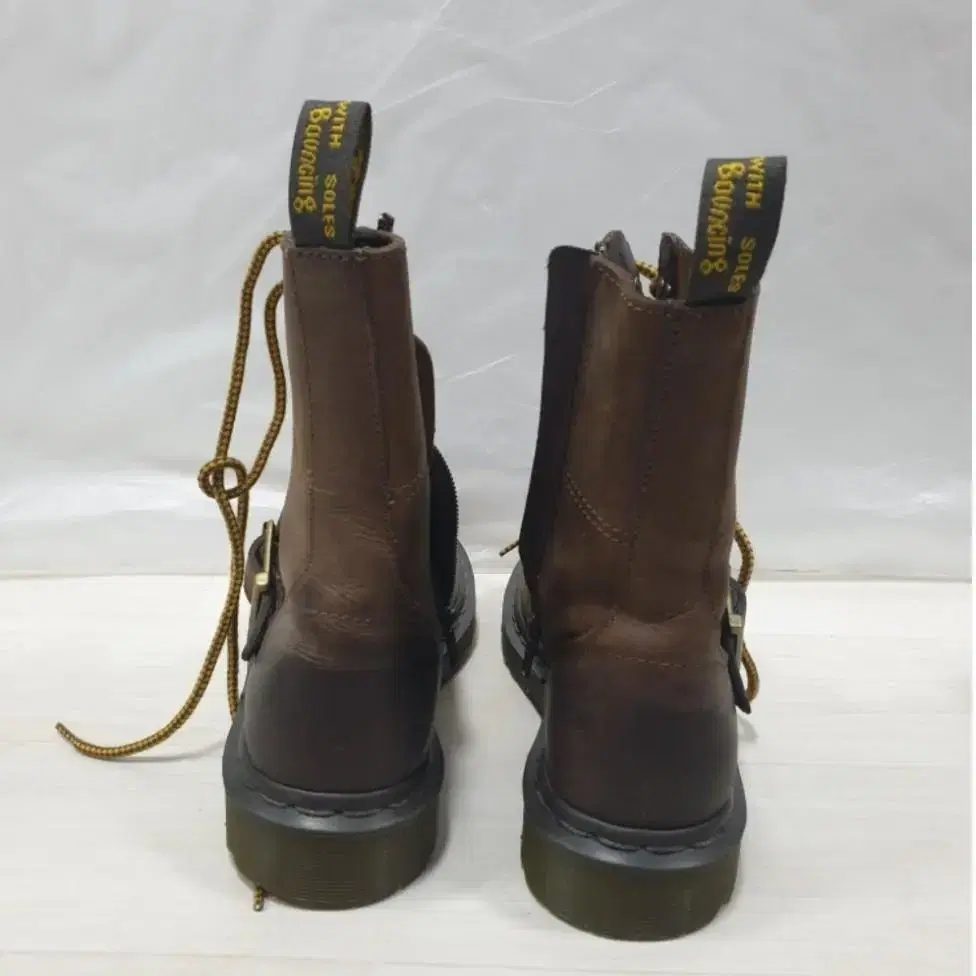 명품 닥터마틴 Dr.Martens(정품)천연통가죽 워크화 ,부츠화