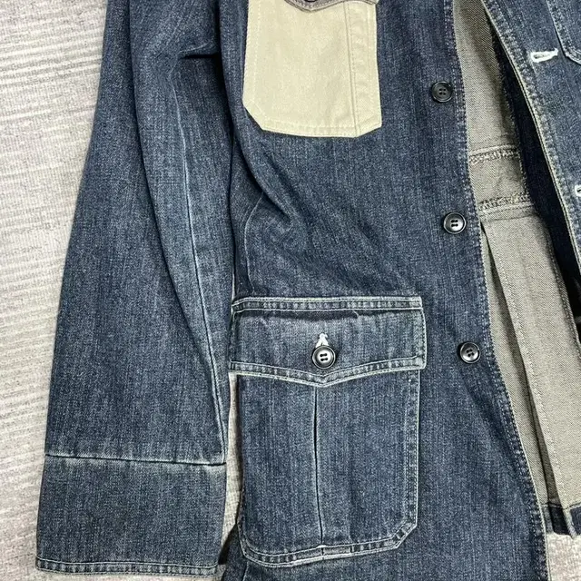 90s japan Levis redtab