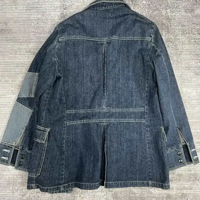 90s japan Levis redtab