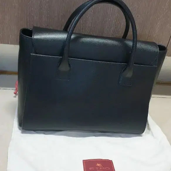 훌라 FURLA 사첼백