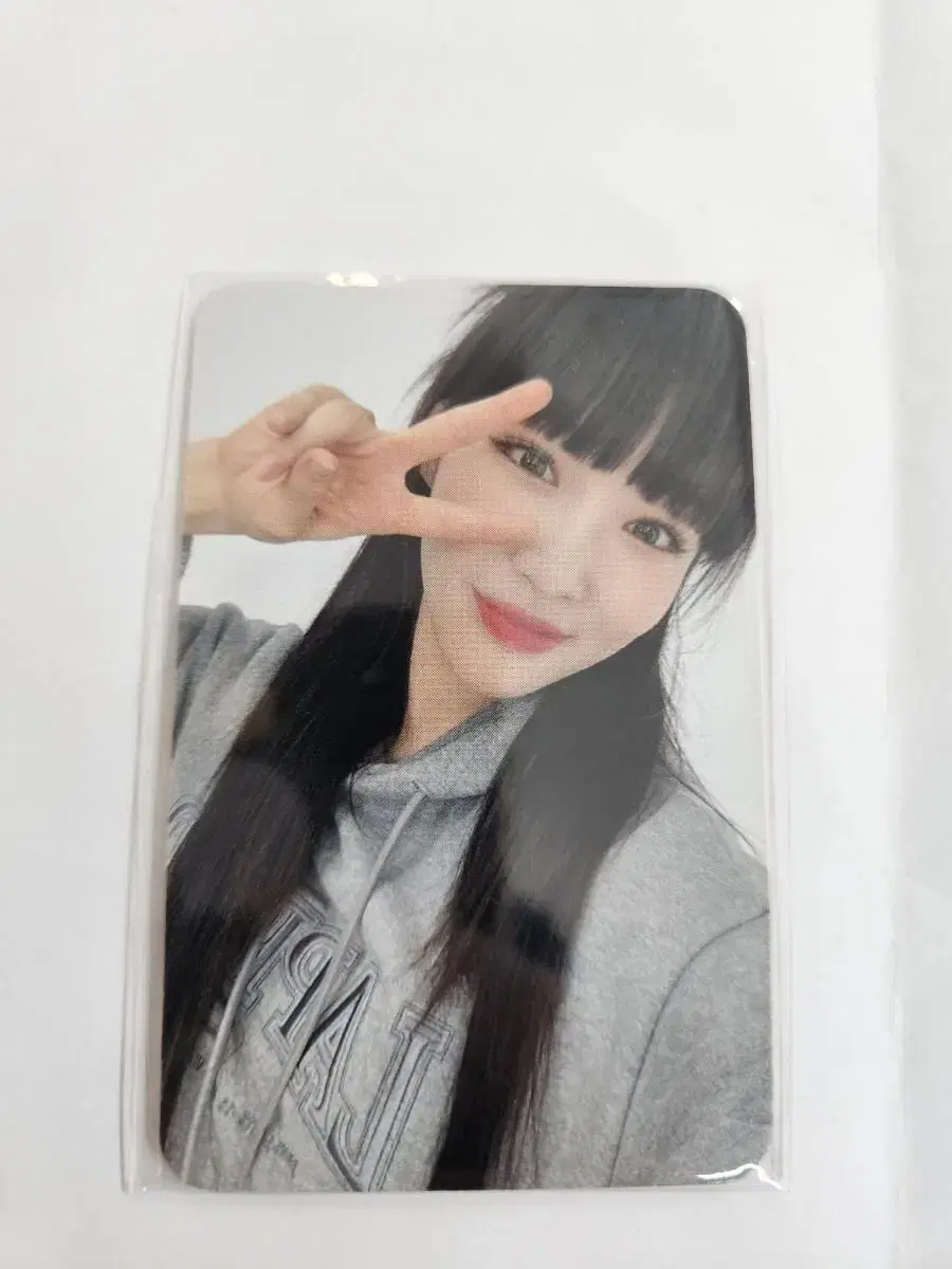 Chung Ha Inimani broadcast photocard WTS