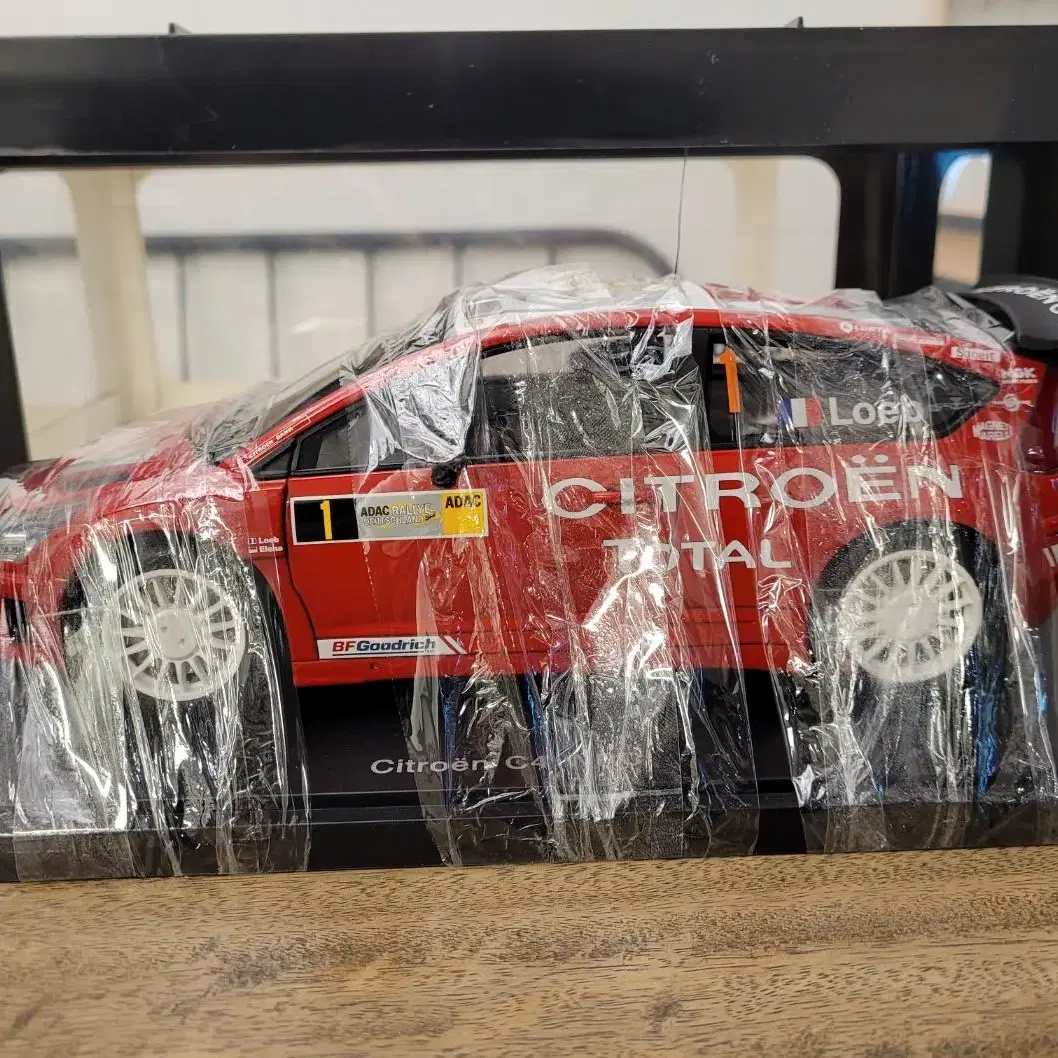 1/18 시트로엥 C4 WRC 랠리카 (오토아트)