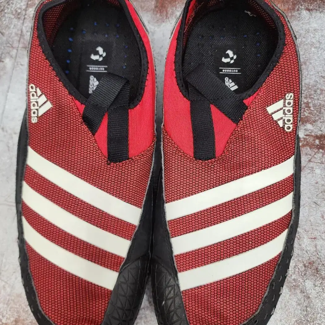 ADIDAS Swimming/Water Play 아디다스아쿠아슈즈,아쿠아슈즈295 on Bunjang Global Site.