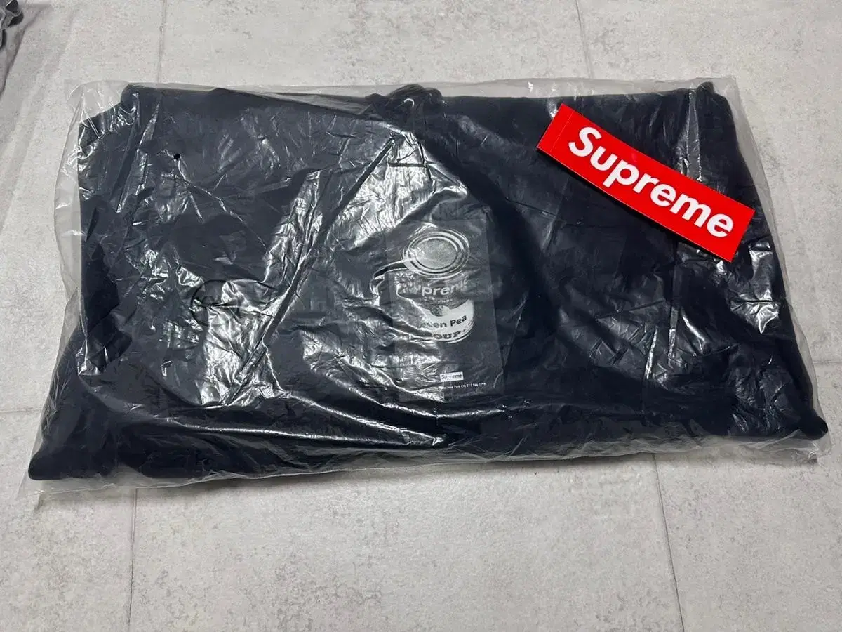 Supreme soup can hood black Size XXL