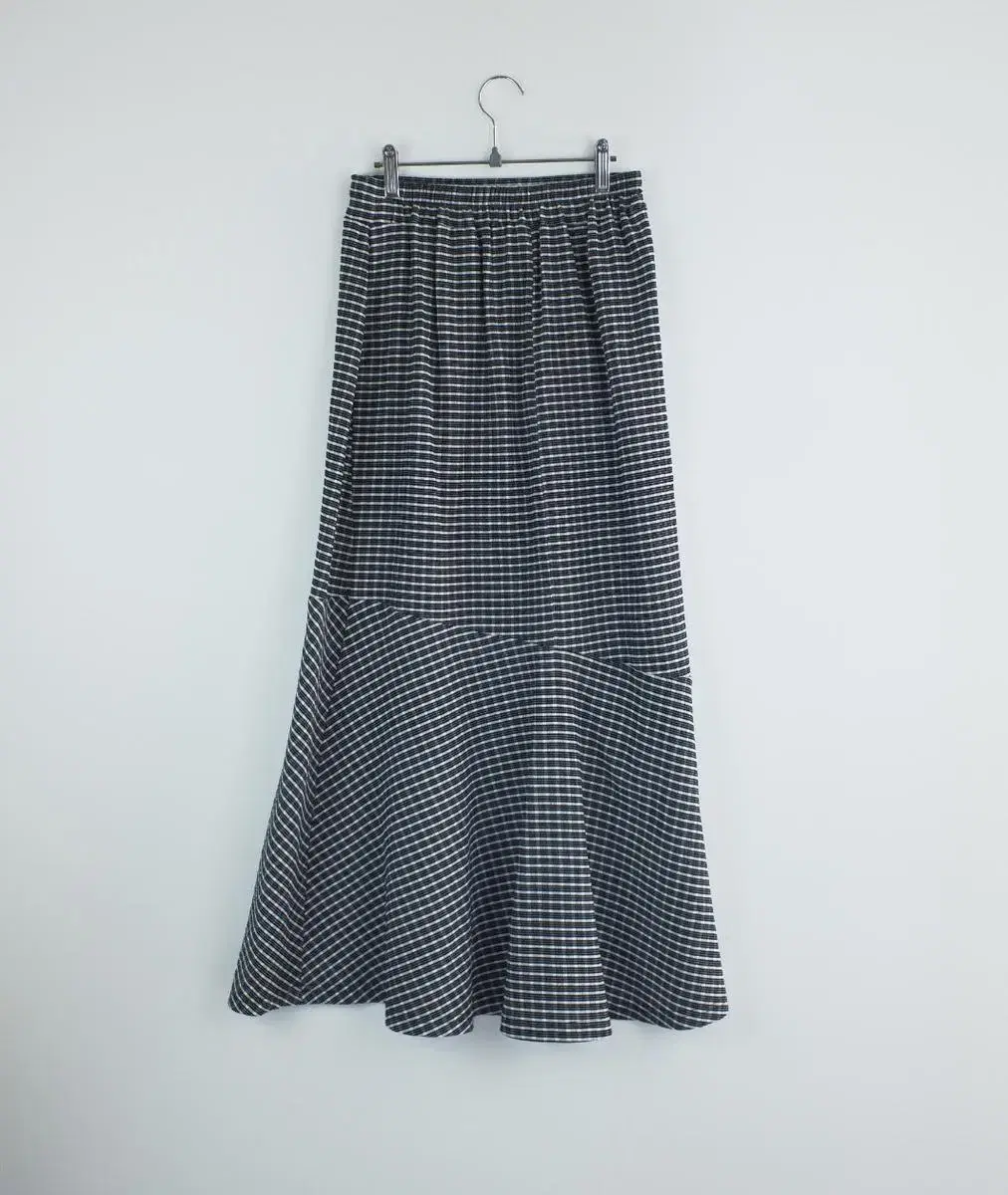 W)trumpet Skirt