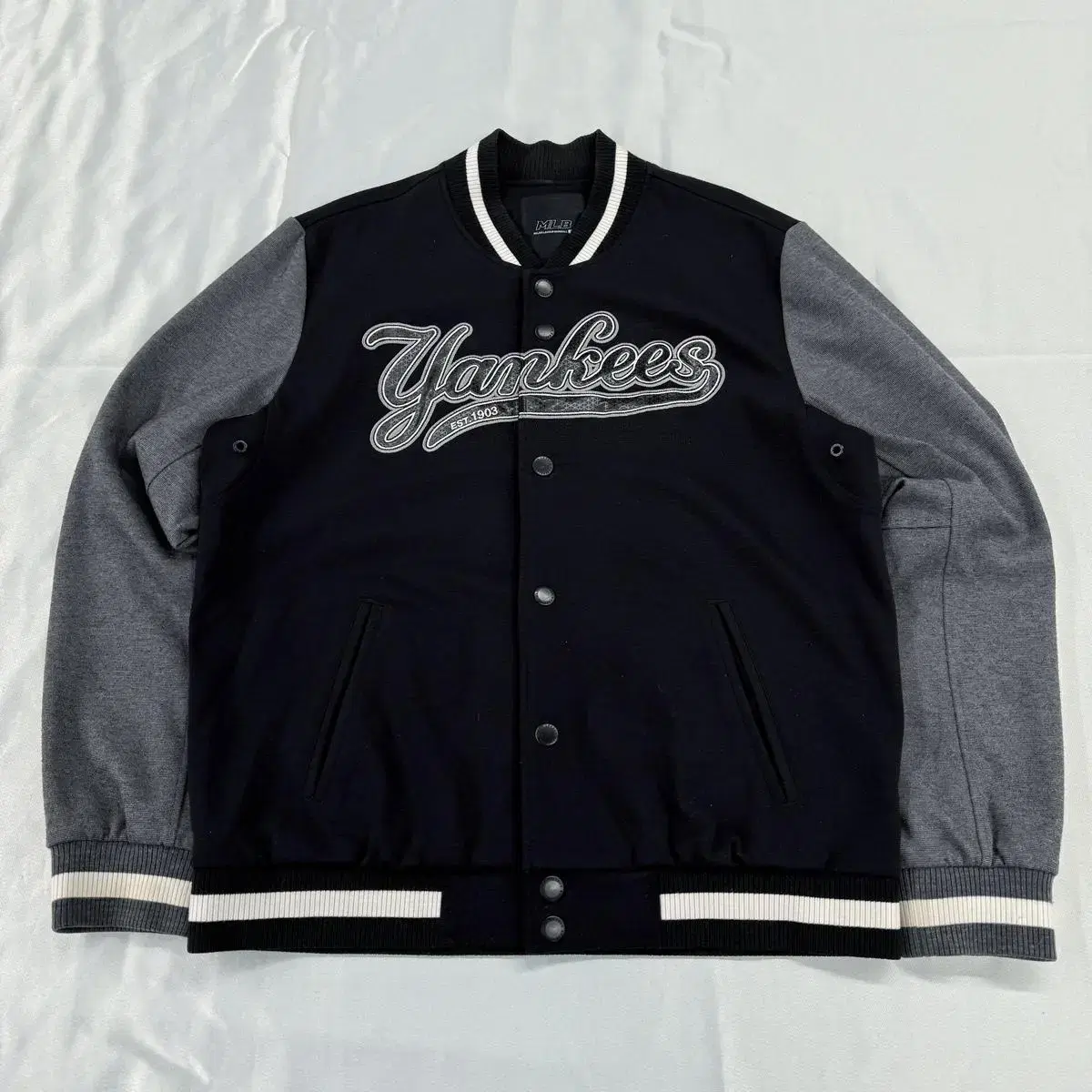 [XL] MLB New York Yankees Varsity Jacket