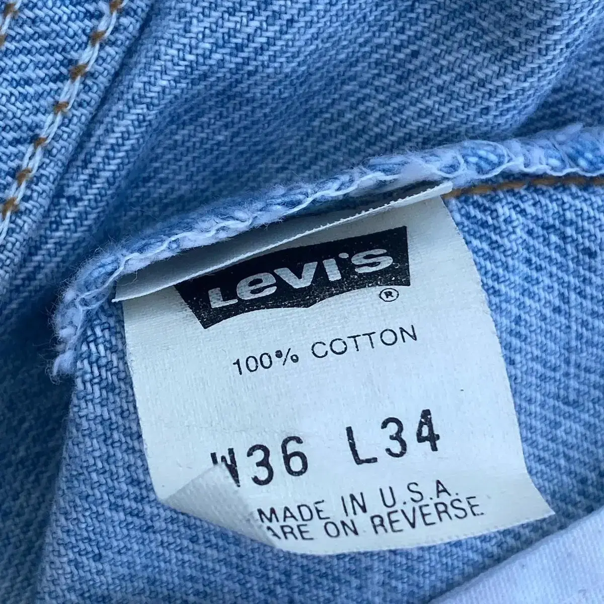 90's Levi's 550 faded jeans