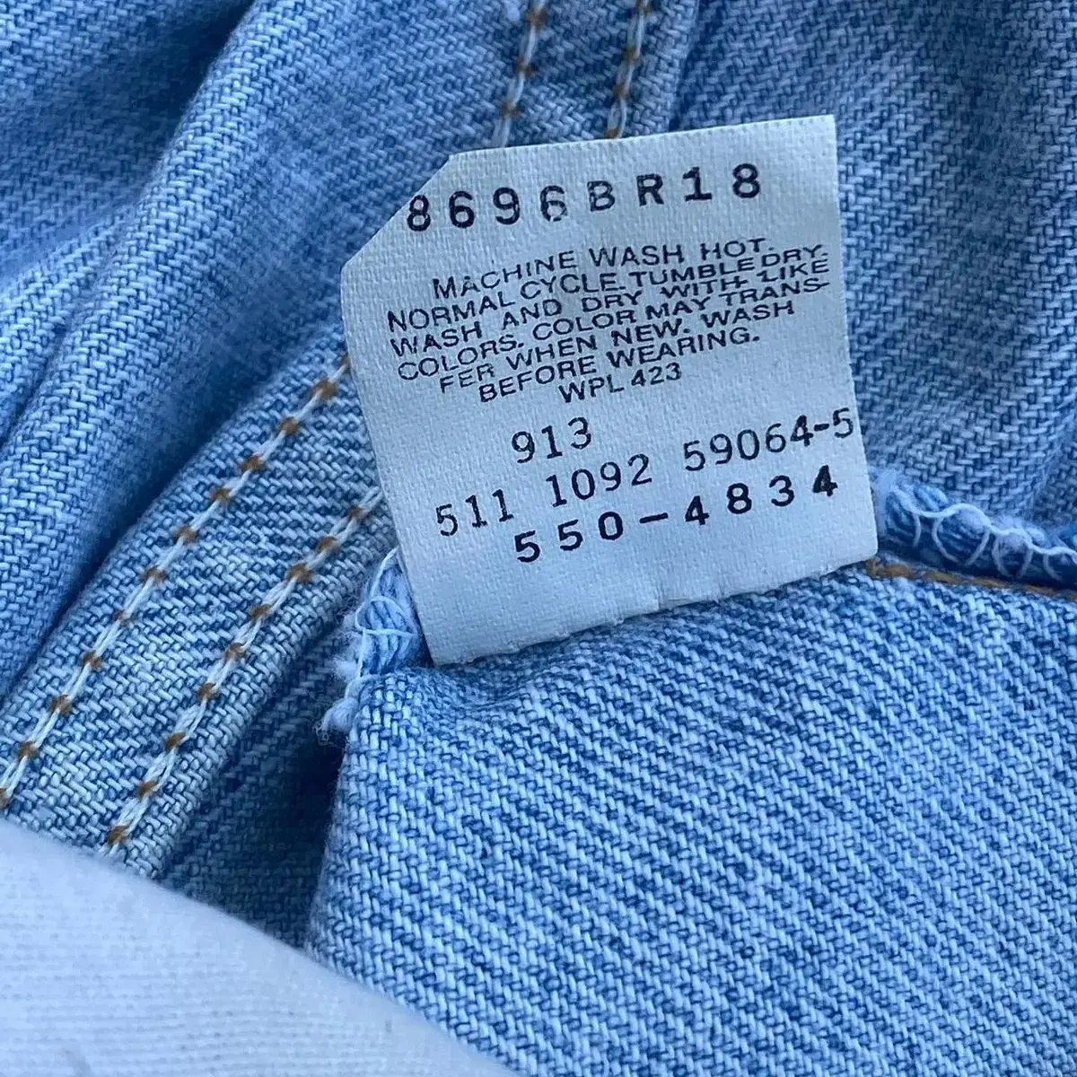 90's Levi's 550 faded jeans