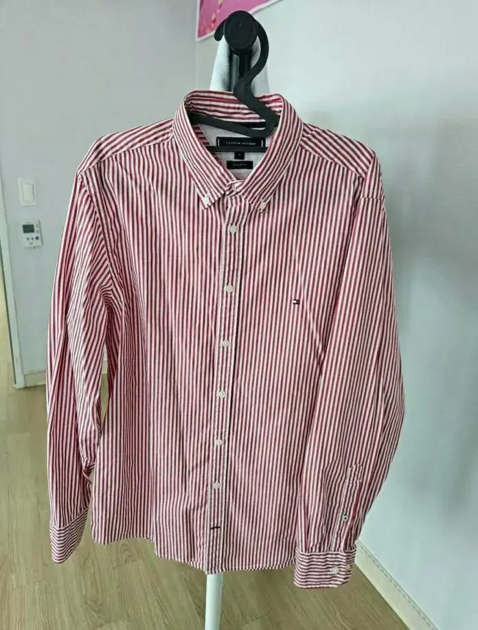 Tommy Men's Striped Southern Genuine Size M