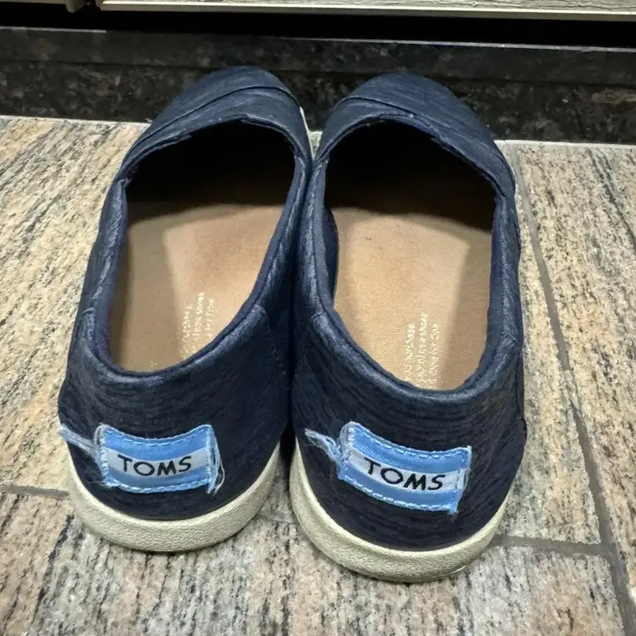 TOMS 신발