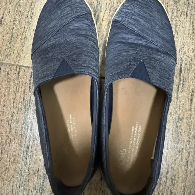 TOMS 신발