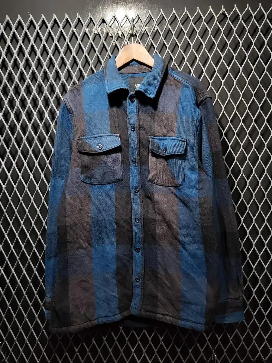 Vahn's Check Shirt Jacket